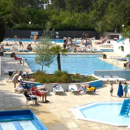 Parque de Campismo Victory-celeste 4 Places Saint-Jean-de-Monts